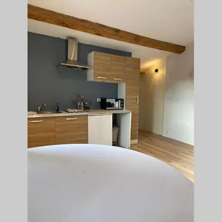 Agreable Logement Proche Hopital +gare +parking * La Rochelle (Charente-Maritime)